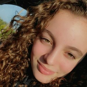 Meet your Posher, Faith